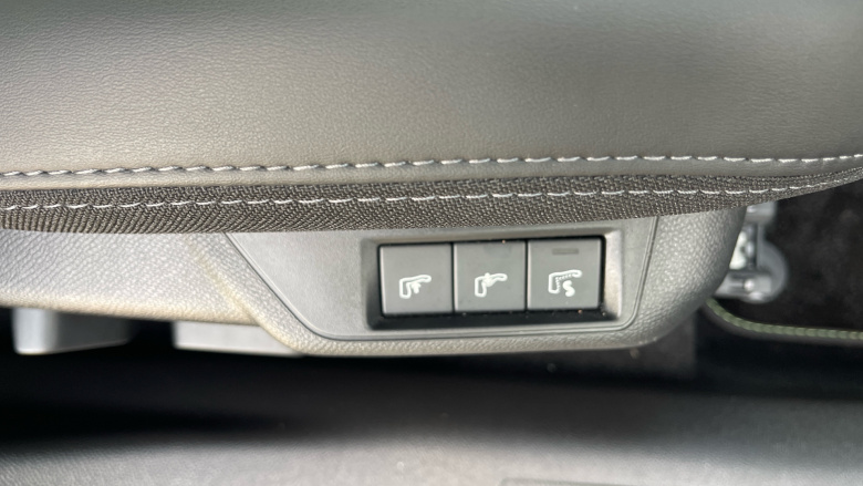 Peugeot 2008 1.2 Hybrid 136 GT 5dr e-DSC6 Petrol Estate